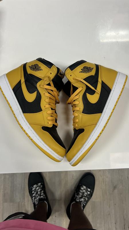 Jordan 1 Retro High Pollen