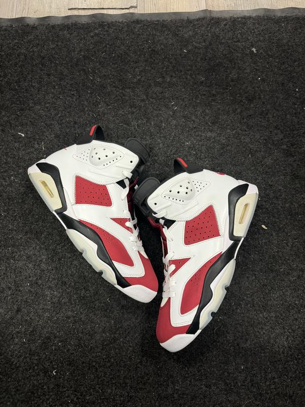 Jordan 6 Retro Carmine (2021)