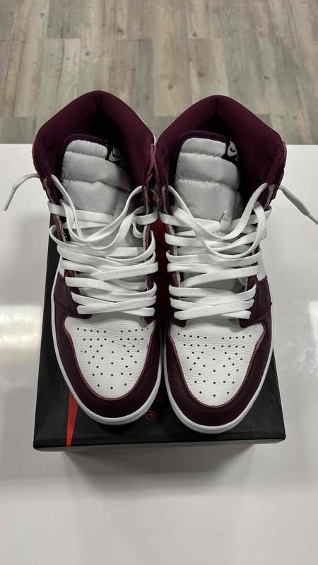 Jordan 1 Retro High OG Bordeaux